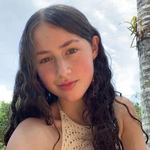 Meet your Posher, Jaynee